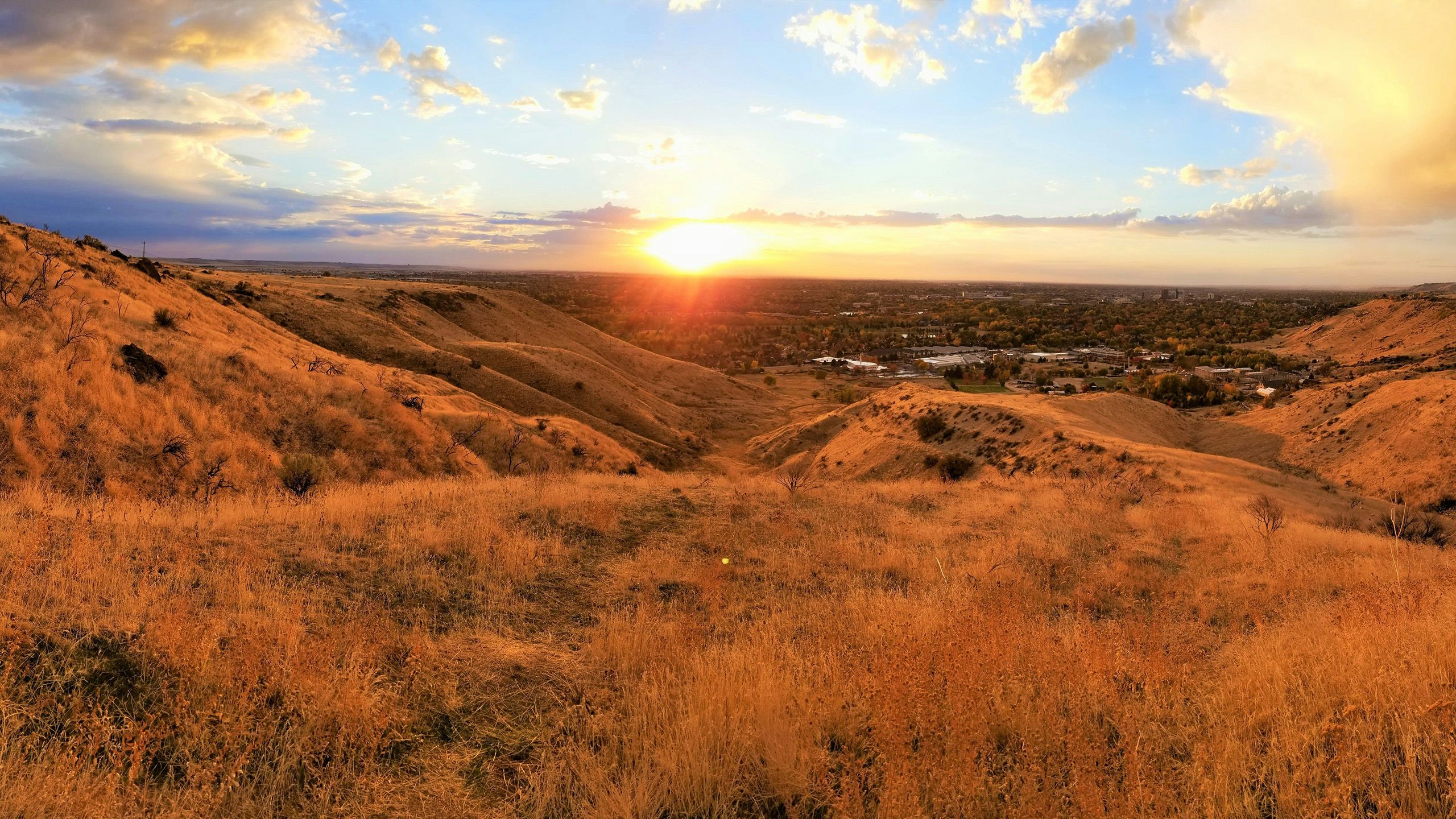 Horsethief Properties Buying and Selling